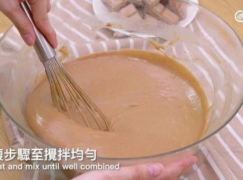 step4: 重複步驟至攪拌均勻
Repeat and mix until well combined.