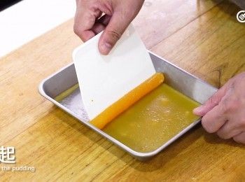 step8: 捲起，切段，完成
Roll up the pudding, cut into sections, and serve.