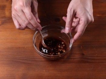 step5: 將所有醬料調製均勻。