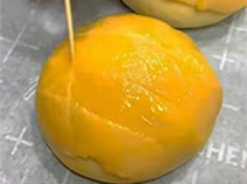 step19: 用牙簽畫出菠蘿紋