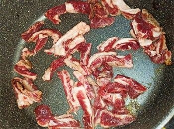 step1: 牛肋條白鑊炒香