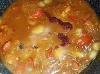 step18: <span class="group_3">鮮茄汁</span>加入黃汁、茄膏、茄汁