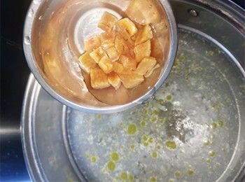 step7: 加入瑤柱及薑絲