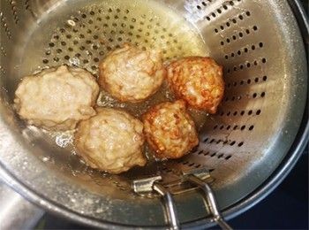 step3: 放油鍋中炸至金黃