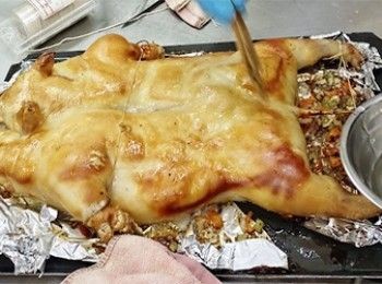 step7: 均勻掃上白醋，吹乾表皮