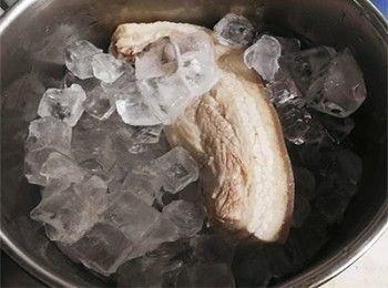 step2: 浸入冰塊中冷卻