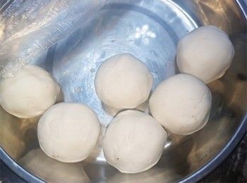step15: 皮8錢(30g)；包入餡5錢(18g)