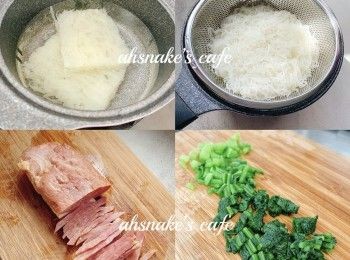 step1: 雪菜用水加少少鹽浸30分鐘，扭乾後切粒備用。鴨胸切絲備用。鍋放水煮滾，放入米粉煮散，隔水，用鍋蓋蓋好