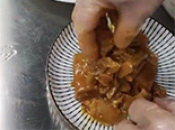 step9: 放雪櫃醃一晚，上碟