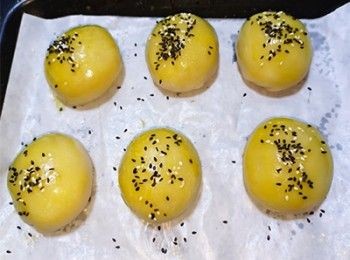 step38: [組合] 取出掃第二次蛋液