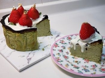 step1: 忌廉芝士打鬆，依次加入所有材徹底混合
過隔篩一次
蛋糕糊静置20分鐘鬆弛
倒入模具