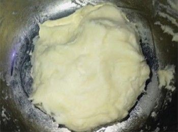 step7: [<span class="group_1">水皮</span>做法] 揉搓至順滑