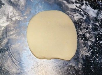 step32: [組合] 用麵棍桿開酥皮