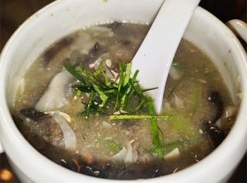 step20: <span class="group_3">魚羹</span> 推至濃稠適中，盛起，檸檬絲裝飾即可