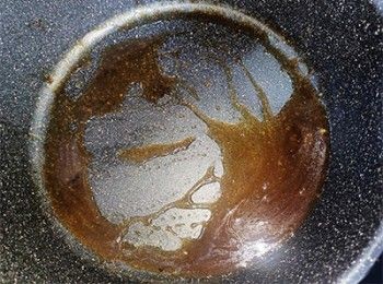 step10: 醬汁煮至濃稠，加少許麻油