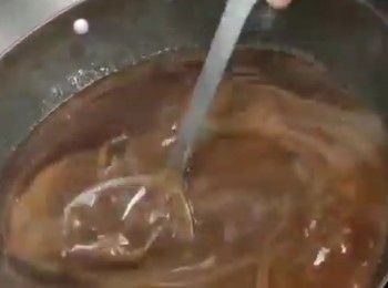 step10: 開火，不停攪拌，煮至熟透及收緊