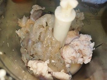 step5: 加入肥肉打成茸