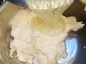 step8: 加入蛋清拌勻