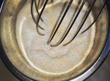 step3: 砂糖、魚膠粉攪拌均勻