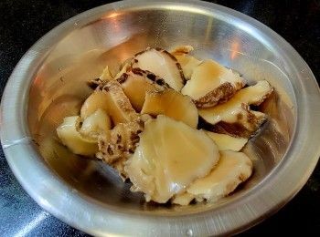 step9: 冬菇(已煲過湯)
