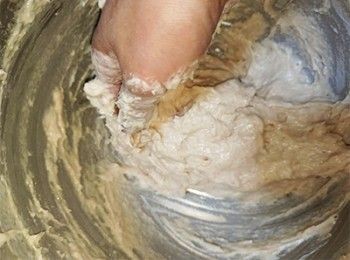 step10: 取出用手撻最少50下