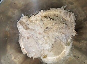 step6: 加入<span class="group_2">調味</span>料拌勻