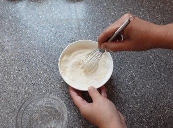 step4: 魚膠粉與砂糖先混合