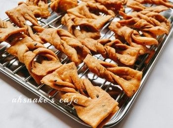 step5: 隔油，放涼後食用好酥脆