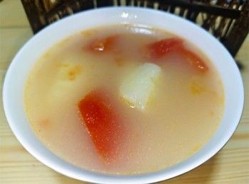 step12: 煲滾轉小火至薯仔熟透，加鹽調味