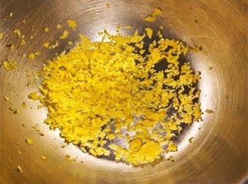 step2: 檸檬刨皮備用