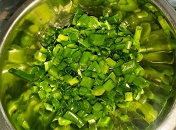 step4: 蔥切蔥花