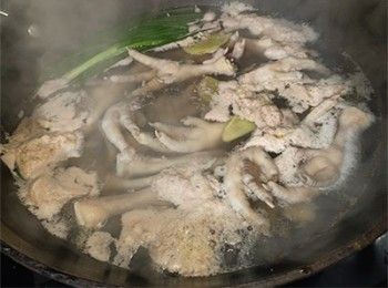 step2: 煲至雜質浮面