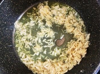 step9: 瑤柱連水、菜水回鑊