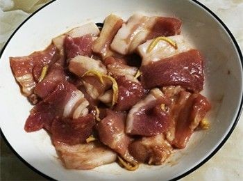 step2: 加入<span class="group_2">調味料</span>拌勻