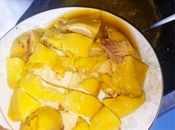 step14: 食用前可翻熱浸雞水，淋面加熱