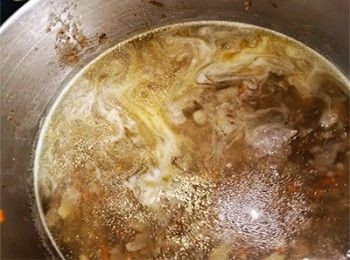 step8: 加入生粉水調至濃稠適中