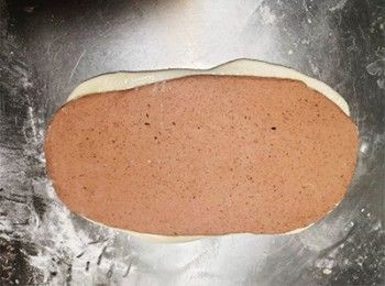 step9: 放上南乳麵皮