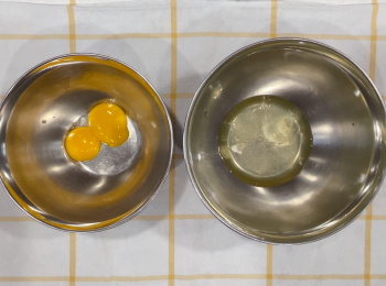 step1: 蛋白和蛋黃分開