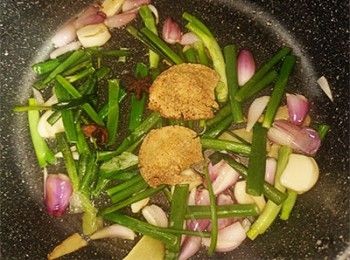 step8: 加入陳皮、八角