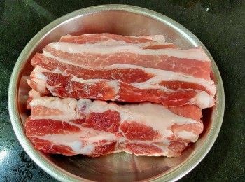 step11: 腩肉
煲湯後會做另一個餸