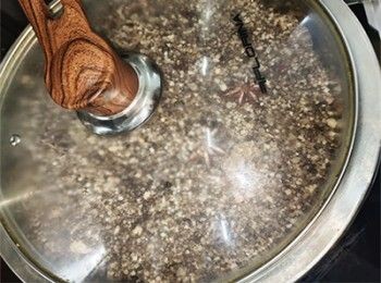 step14: 覆蓋海鹽，冚蓋轉小火