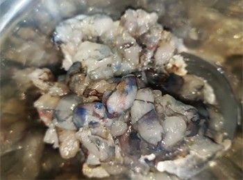 step11: [蝦餃餡] 閘至半膠半肉狀態