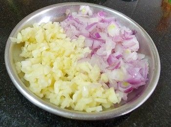 step1: 蒜頭,乾蔥