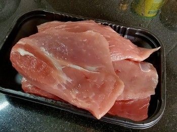 step11: 瘦肉
煲湯後會做成小食