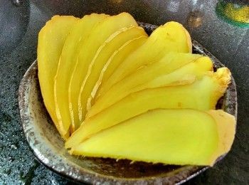 step2: 薑片