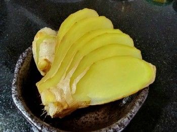step2: 薑片