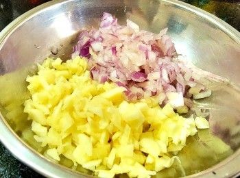 step1: 蒜頭,乾蔥