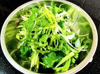 step4: 蔥花,芫茜