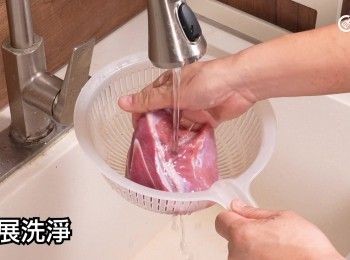step12: <a href="https://bit.ly/3ANJVUp" target="_blank" data-keyword="豬展" class="guide-link"><strong>豬展</strong></a> <span style="display:inline-block;vertical-align:middle;margin-top:-3px;color:initial;border-radius:3px;padding:2px 3px;font-size:12px;line-height:14px;background:#87d300;color:#fff;">即買</span> 洗淨