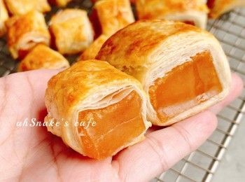 step2: 放入焗爐180度15分鐘，完成